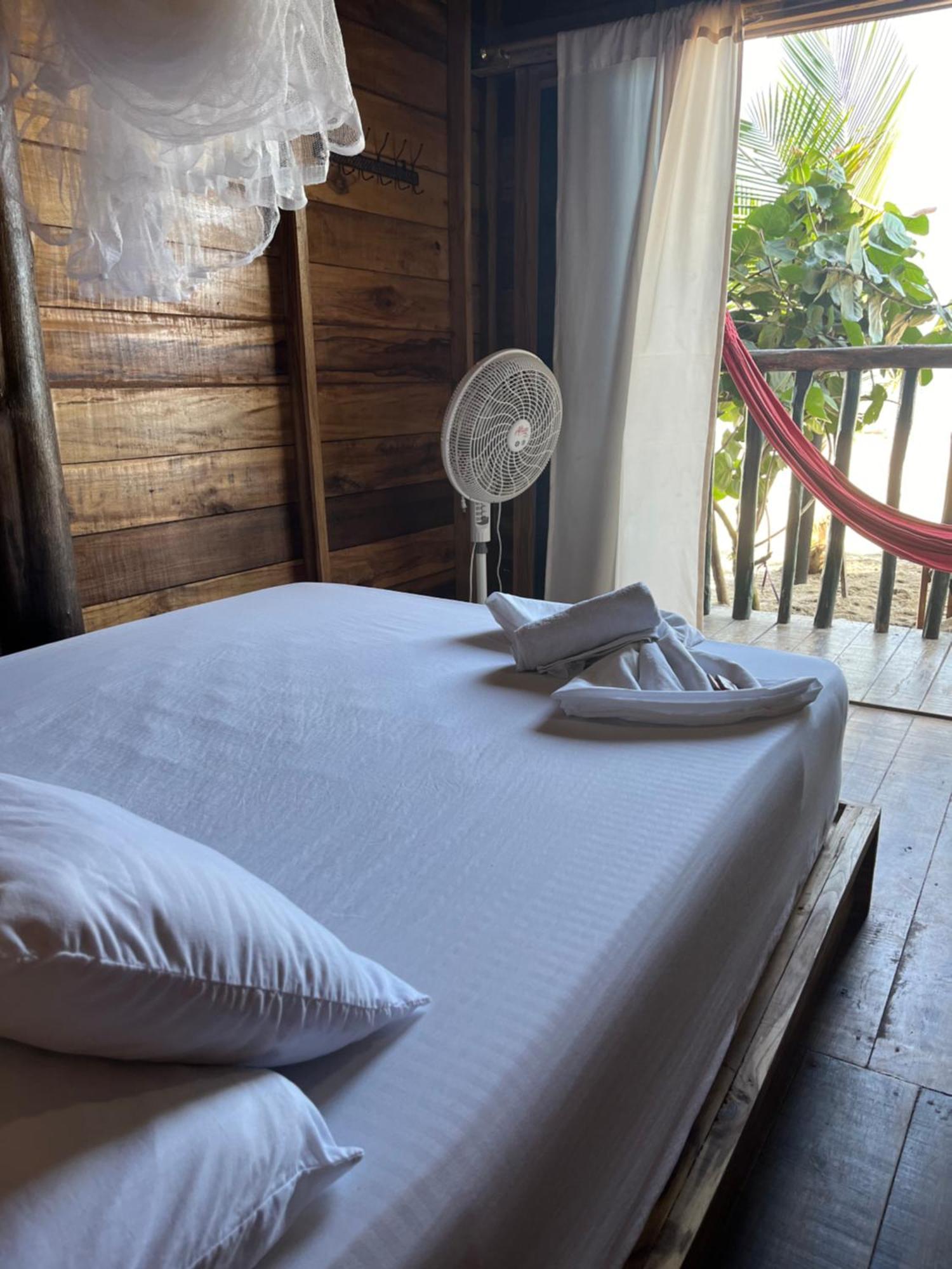 The Mompe Beach Hostal La Poza Esterno foto