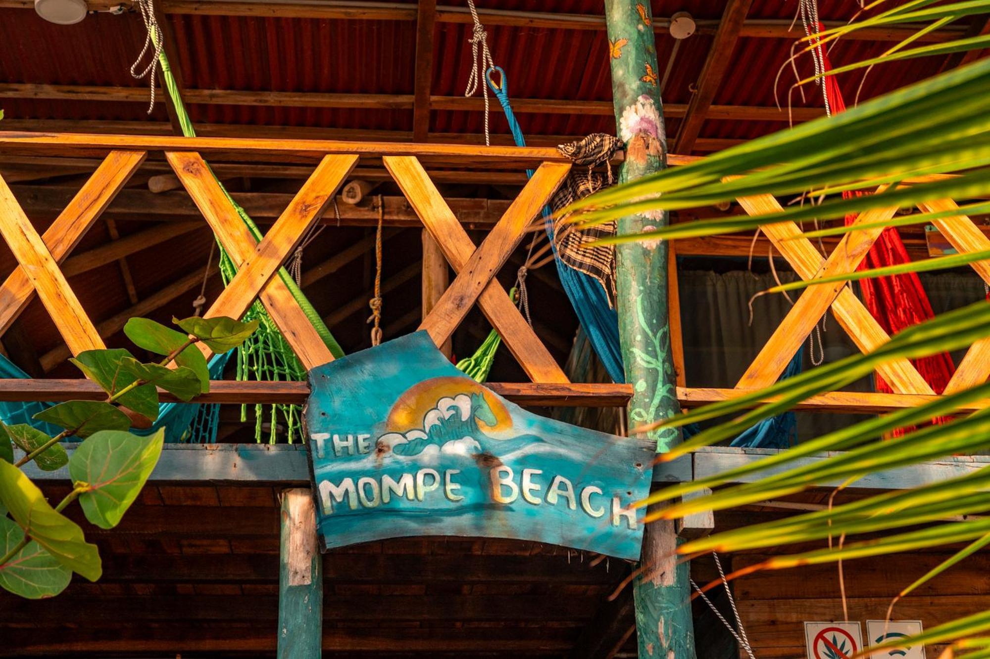 The Mompe Beach Hostal La Poza Esterno foto